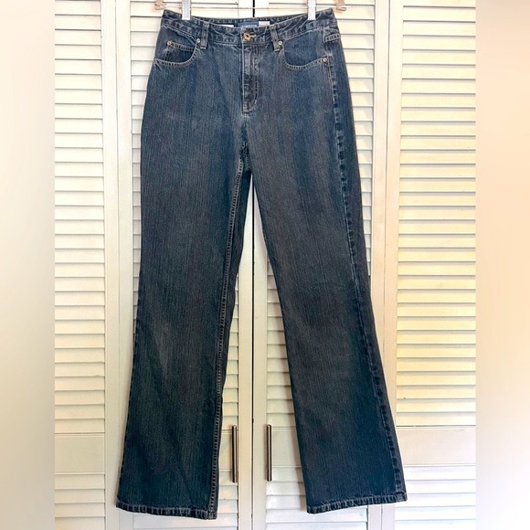 Liz Claiborne women’s size 8L medium wash jeans‎ - Picture 1 of 12